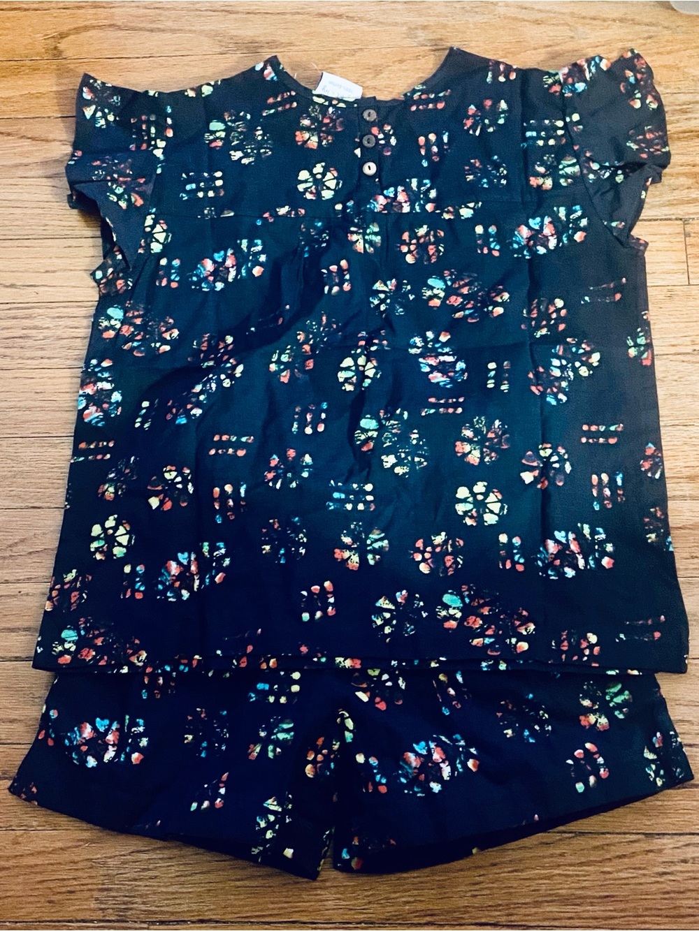 EYELET & IVY Black Short Sleeve Ruffle Top and Shorts Set, NWT Size 12